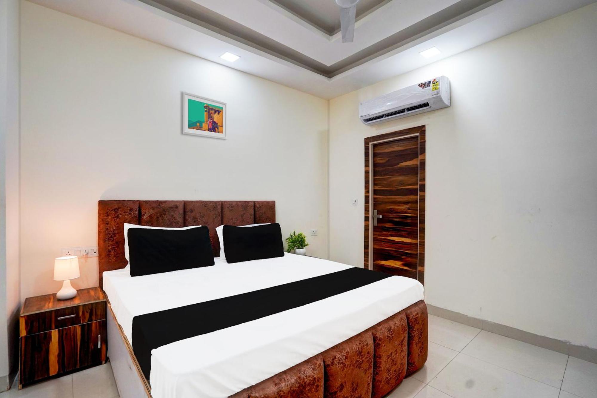 גאזיאבאד Hotel O Marina מראה חיצוני תמונה