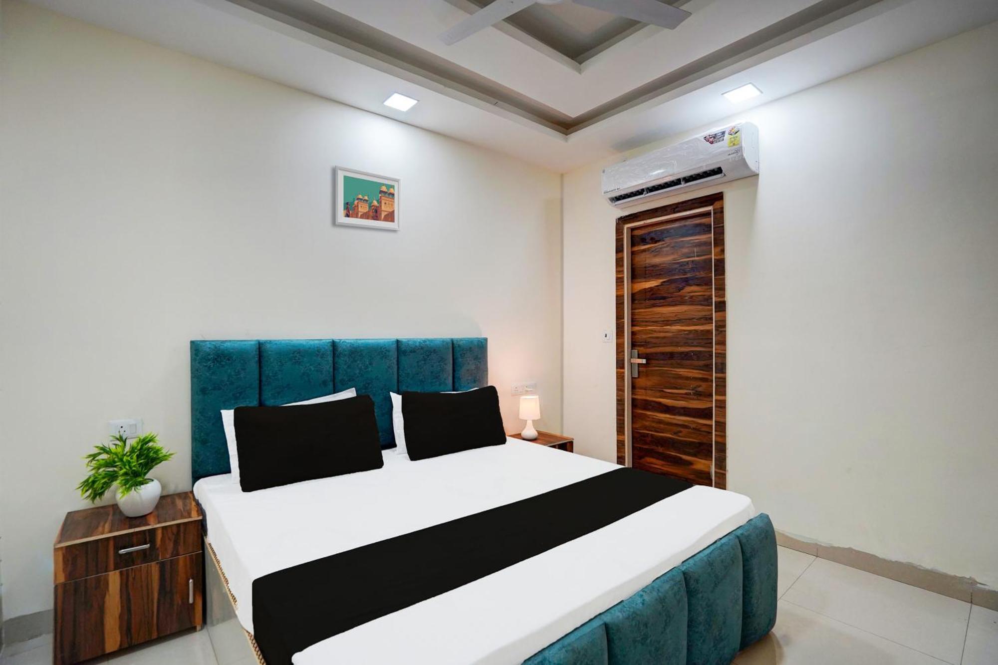 גאזיאבאד Hotel O Marina מראה חיצוני תמונה